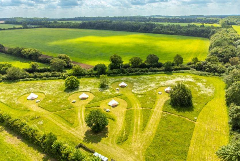 Ringstead  Red Clover At Blanca'S Bell Tents 빌라 외부 사진